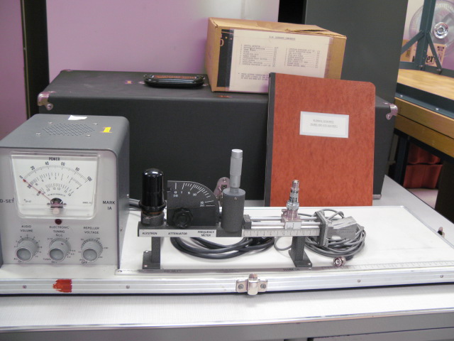 Sargent Welch Microwave Apparatus